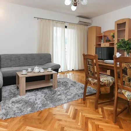 Apartment Marinero